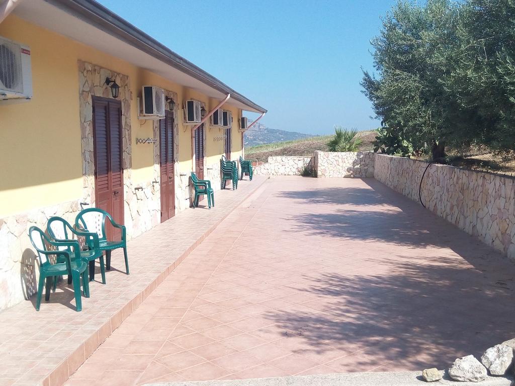 Agriturismo La Targa Buonfornello Exteriér fotografie