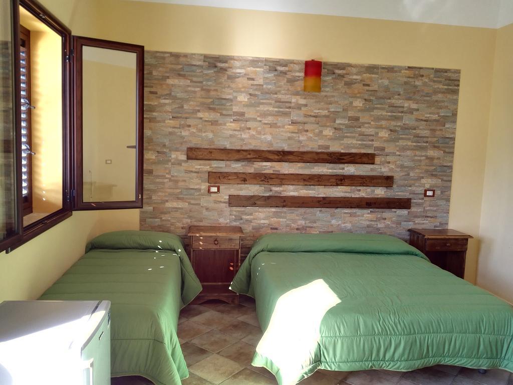 Agriturismo La Targa Buonfornello Exteriér fotografie